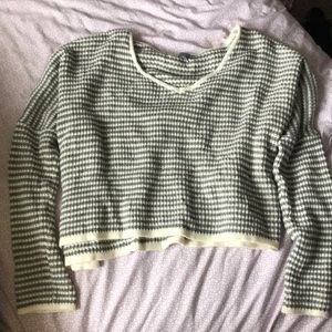 Crop top sweater
